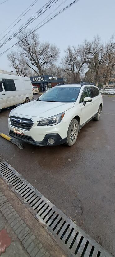 Subaru: Subaru Outback: 2019 г., Автомат, Бензин, Универсал — 1