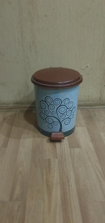 printe: Ayaq pedallı zibil qabı - Material: plastik korpus və içlik - — 1