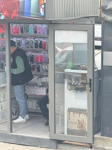 будка для бизнеса: Продаю торговый павильон без места, площадь 8 кв метров, есть — 2