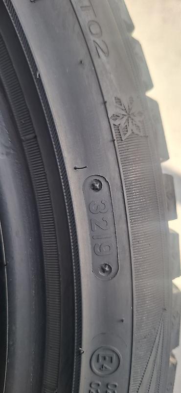 bmw e30 kocka: 235 40 R18 Triangle . Prodajem 4kom polovne zimske auto gume dimenzije — 7
