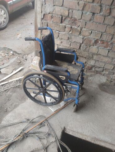 инвалидная коляска с электроприводом цена бу: Инвалидная коляска с ручным приводом. - Конструкция: складная