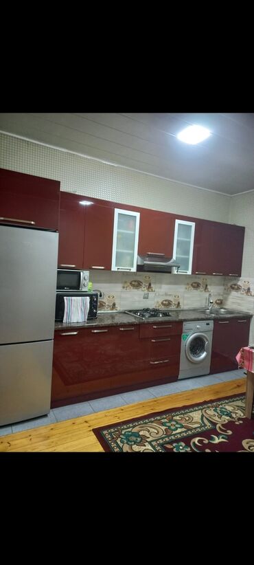 metbex tavanlari: Metbex mebeli.qiymet 380 man.olcu 4metr.ustunde hecne verilmir.yaxsi