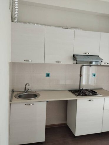 Uzunmüddətli kirayə mənzillər: Yasamal rayonu, Mida 2-də olan, 12 mərtəbəli yeni tikili binanın 4-cü — 6