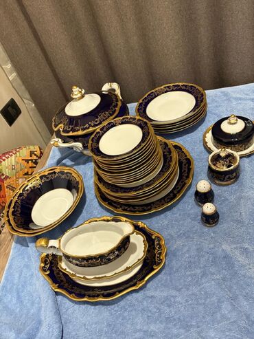 Zərgərlik dəstləri: Dəstə daxildir: Bilərzik — 2