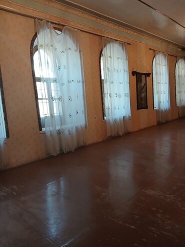 Həyət evləri və villaların satışı: 5 otaqlı, 150 kv. m, Təmirsiz -da lalafo.az — 8 Həyət evləri və villaların satışı: 5 otaqlı, 150 kv. m, Təmirsiz — 8