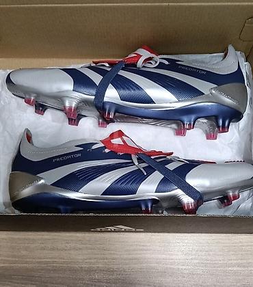 fifine: Məhsul: Adidas futbol topu və Adidas Predator kramponları dəsti — 9