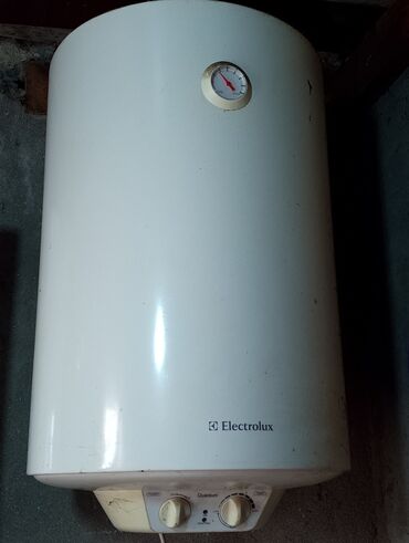 ariston paltaryuyan servis: Ariston 100 l, İşlənmiş, Kredit yoxdur, Ünvandan götürmə