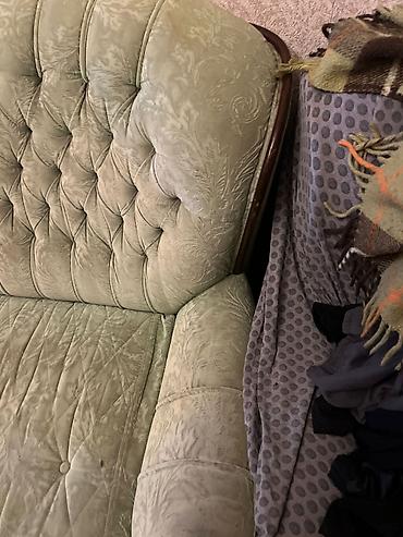 Divanlar: Klassik üslubda üçlü divan – yataq funksiyalı - Rəng: açıq yaşıl — 1