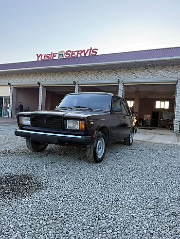 VAZ (LADA): VAZ (LADA) 2107: 1.6 l | 2004 il 54100 km Sedan — 1