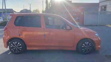 Mazda: Mazda Demio: 2004 г., 1.3 л, Автомат, Газ, Хэтчбэк