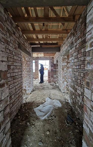 Продажа коттеджей и домов: В Сокулуке продается недостроенный кирпичный дом 120 кв — 8