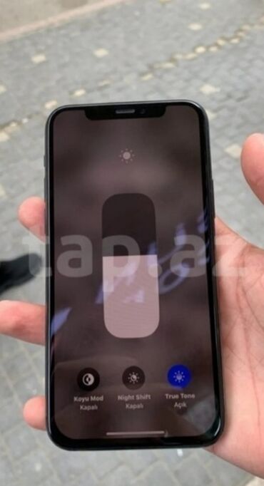 Kia: IPhone 11 Pro, 256 GB, Matte Midnight Green, Simsiz şarj