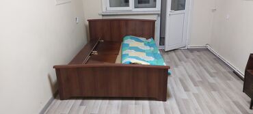 Alətlər: İşlənmiş, İkinəfərlik çarpayı, Bazasız, Matras ilə, Siyirməsiz, Azərbaycan