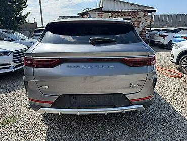 ev: BYD Song Plus: 2021 г., 1.5 л, Бензин, Кроссовер — 2