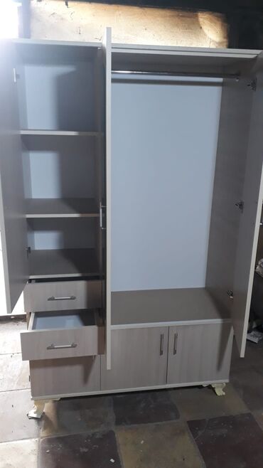 Dolablar: Yeni, Açılan, 3 qapılı Düz dolab, Dolab-asılqan, Türkiyə — 12