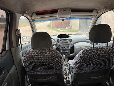 Продажа авто: Toyota Funcargo: 2000 г., Механика, Бензин, Минивэн — 5