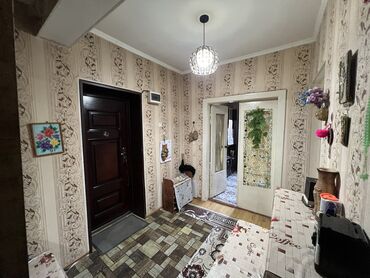 ищу квартиру в городе ош: 3 комнаты, 65 м², Индивидуалка, 1 этаж