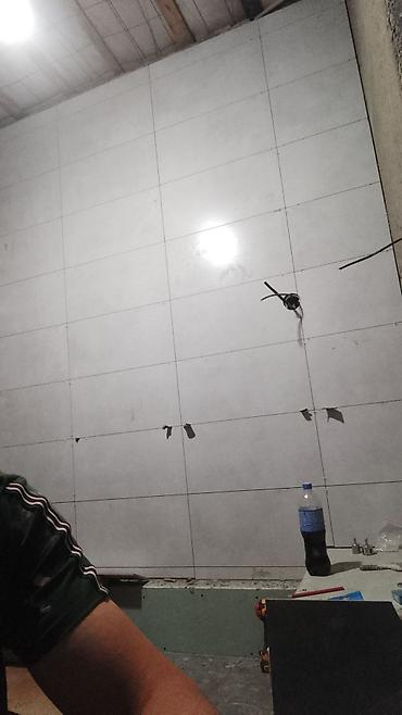 Укладка плитки: Укладка плитки в ванной | Керамическая плитка, Керамогранитая плитка, Мозаичная плитка | Вертикальная укладка, Диагональная укладка, Горизонтальная укладка Больше 6 лет опыта — 9