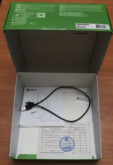 Техника и электроника: Xbox Wireless Headset Фирменная беспроводная гарнитура от Microsoft