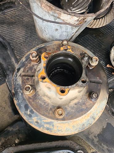 Грузовики: Грузовик — 9