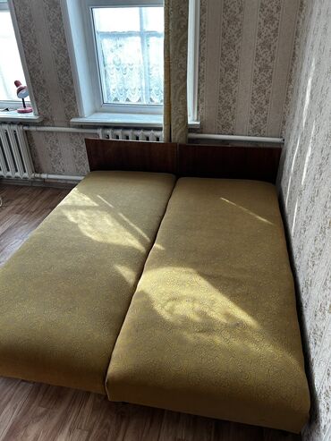 двойной кровать: Бир кишилик керебет, Колдонулган, Матрасы бар, узуну - 190 см