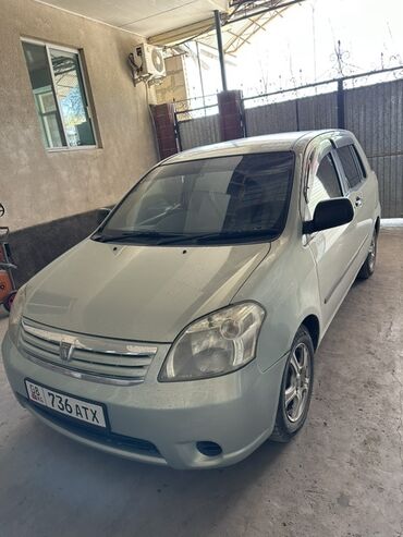 Toyota: Toyota Raum: 2004 г., 1.5 л, Автомат, Бензин, Универсал