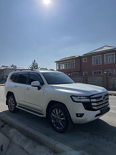 Toyota: Toyota Land Cruiser: 2024 г., 3.5 л, Автомат, Бензин, Внедорожник — 4