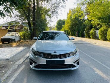 машина керек: Kia K5: 2019 г., Седан