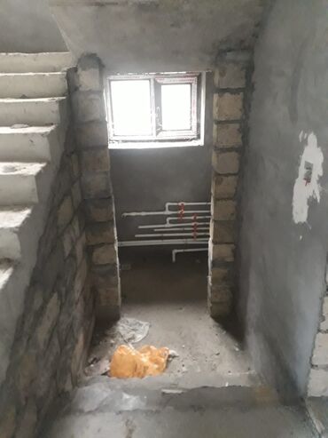 Həyət evləri və villaların satışı: 5 otaqlı, 600 kv. m, Kredit yoxdur, Təmirsiz — 10