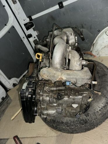 Двигатели, моторы и ГБЦ: Бензиновый мотор Subaru 2 л — 3