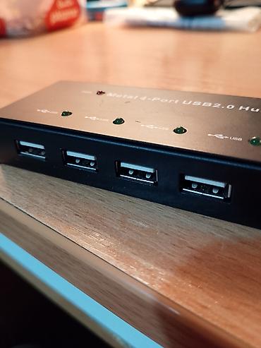 akoya aio pc p4020d: Metalni USB 2.0 čvorište (hub) sa 4 porta - Model: NEONET GC-U34W — 4