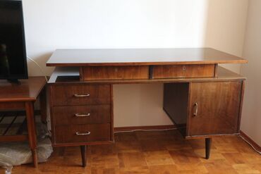 Письменные столы: Письменный стол, Б/у — 6