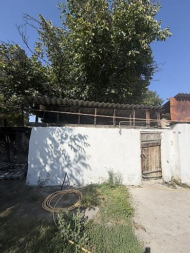 дом район тунгуч: 📍 В Сокулуке от трассы 100 м продается дом на участке 14 соток, 90 — 4