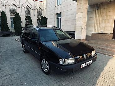 Volkswagen Passat Variant: 1991 г., 1.8 л, Универсал