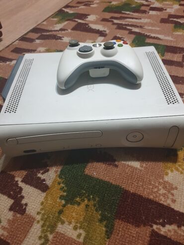 купить ирригатор бишкек: Продаю консоль Х Box360 1 контроллер