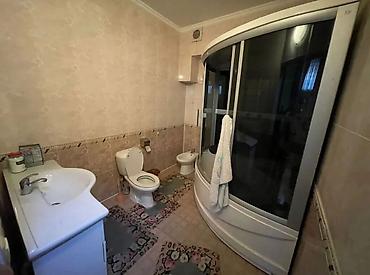 Долгосрочная аренда домов: 300 м², 7 комнат — 15