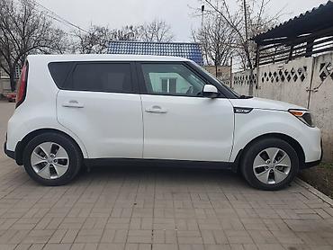 11000: Kia Soul: 2016 г., 1.6 л, Автомат, Бензин, Минивэн — 5