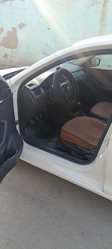Skoda: Skoda Rapid: 2016 г., 1.6 л, Механика, Бензин, Седан — 6