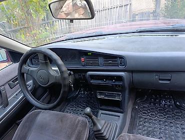 Mazda 626: 1993 г., 2.2 л, Механика, Бензин, Универсал