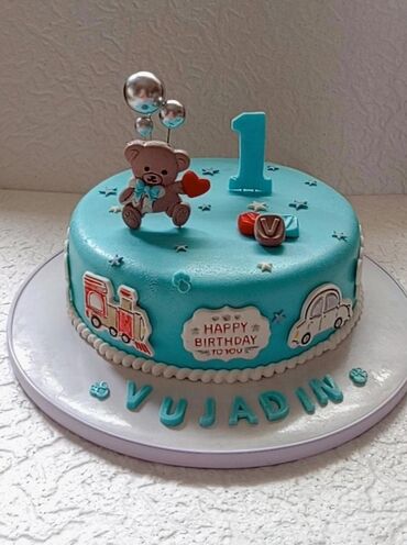 Konditorski proizvodi, slatkiši: Torta sa temom kuvarske jakne, idealna za proslave rođendana ili druge — 1