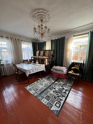 Продажа коттеджей и домов: Продаю дом 📍в р-не Аламединского рынка (пр-т Жибек — 2