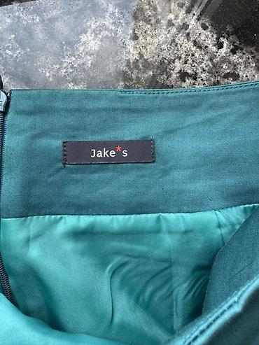 Ətəklər: Jake*s brendinin qadın ətəyi - Model: klassik düz kəsim, mini uzunluq — 2