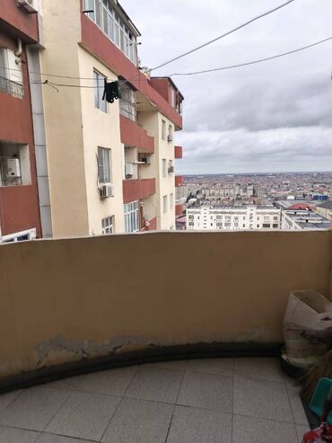 Uzunmüddətli kirayə mənzillər: Neftcilər metrosu Nazli sarayın yanınında mənzil kirayə verilir — 13