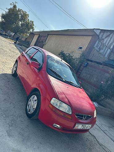Chevrolet: Chevrolet Aveo: 2002 г., Механика, Бензин, Хэтчбэк — 4