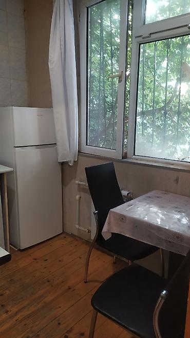 memar: Kirayə 2 otaqlı mənzil Əcəmi metrosunun cixişinda.Mənzil yaxşı — 9