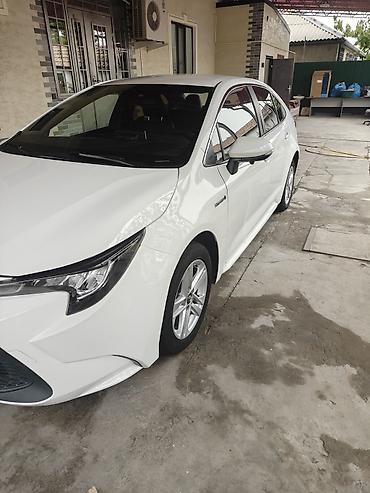 Toyota: Toyota Corolla: 2021 г., 1.8 л, Вариатор, Гибрид, Седан — 3