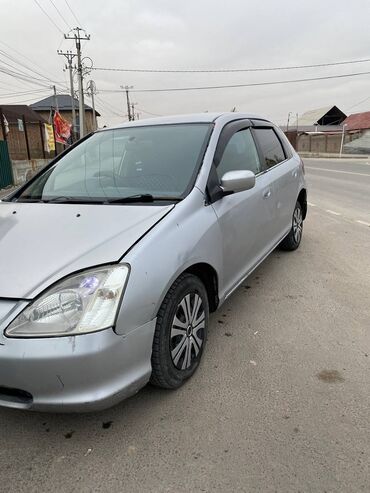 Honda: Honda Civic: 2000 г., 1.5 л, Вариатор, Бензин, Хэтчбэк