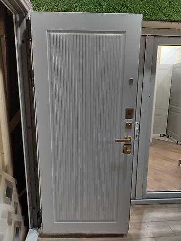 seyf qapi islenmis: Model 401 Baget cixintili daxil cercivesi uzerine Mdf vurulan Premium — 1