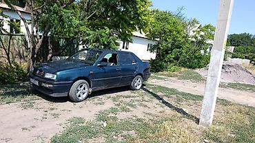 электро машине: Volkswagen Vento: 1995 г., 1.8 л, Механика, Бензин, Седан — 3