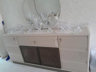 komputer sekilleri: Ağ rəngli sadə iş/masaüstü stol - Minimalist dizayn: düz düzbucaqlı — 5